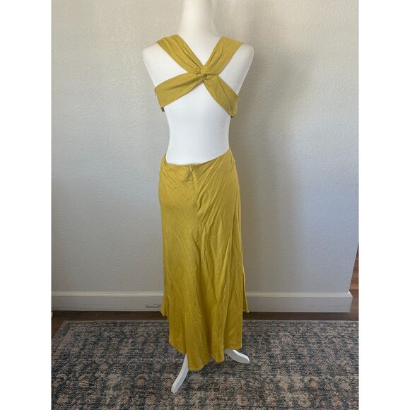VICI Linen Rayon Yellow Cut Out Twist Front Dress Size Medium - Picture 4 of 11